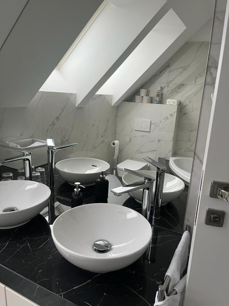 B-Apartment Vienna 12 Buitenkant foto